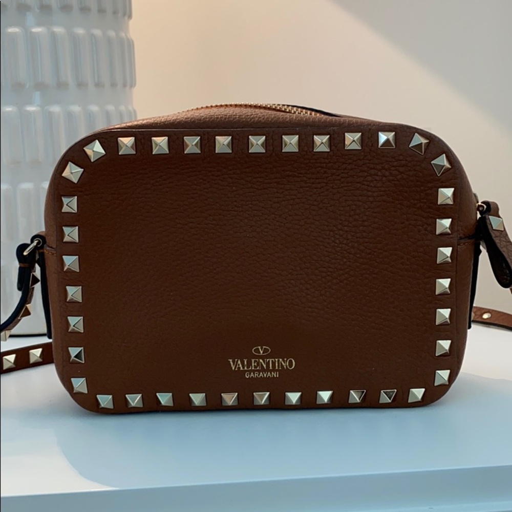 NEW Valentino Rockstud crossbody bag